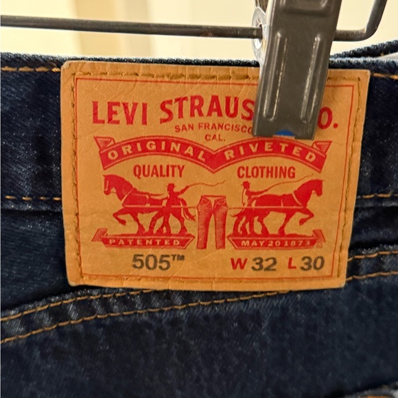 Levi's Men's Blue Jeans - Picture 2 of 2